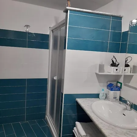 Manuel, Da Maruzzella